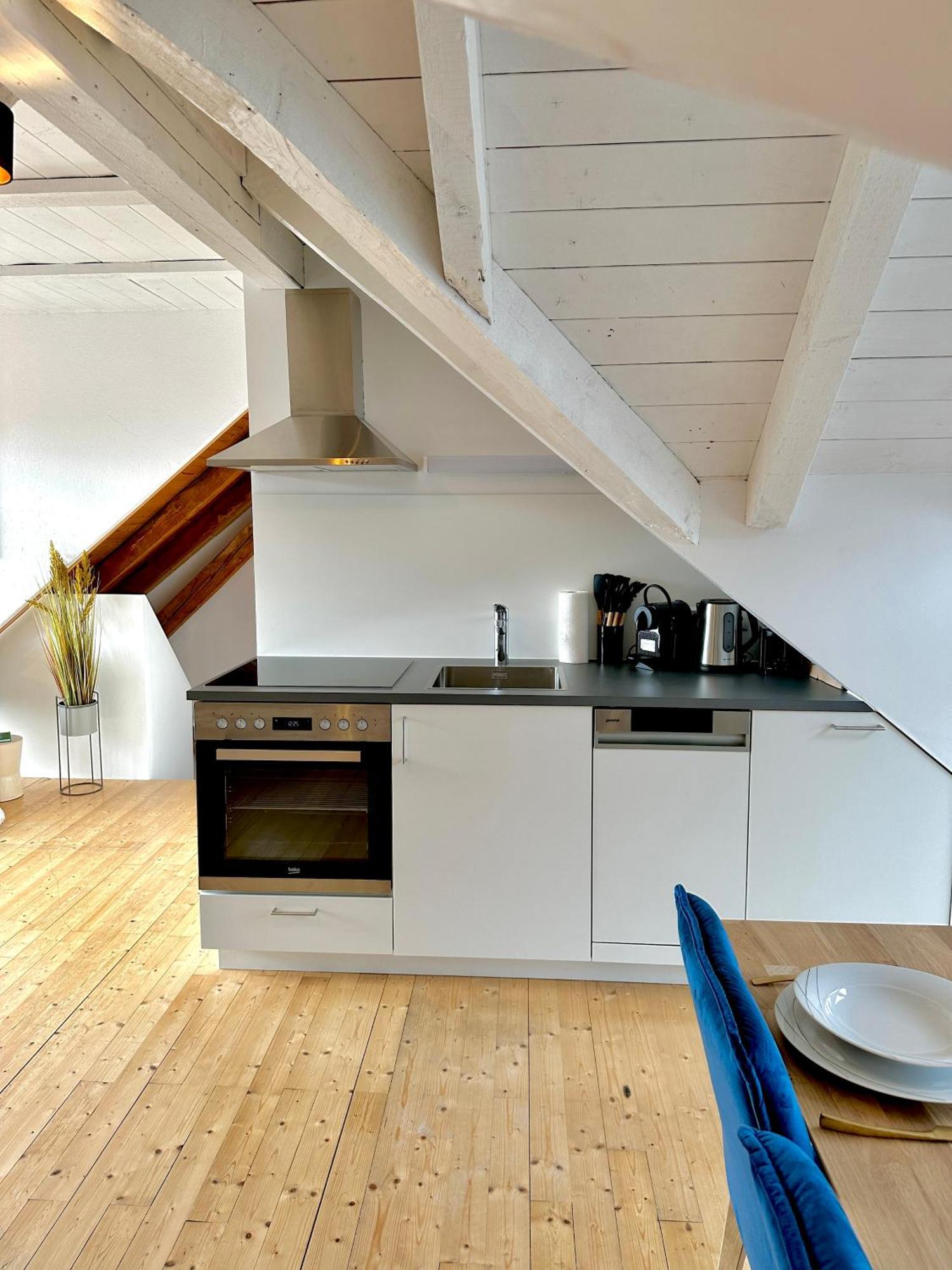 Zentrale Wohnung Mit Dachterasse Bregenz Exteriör bild