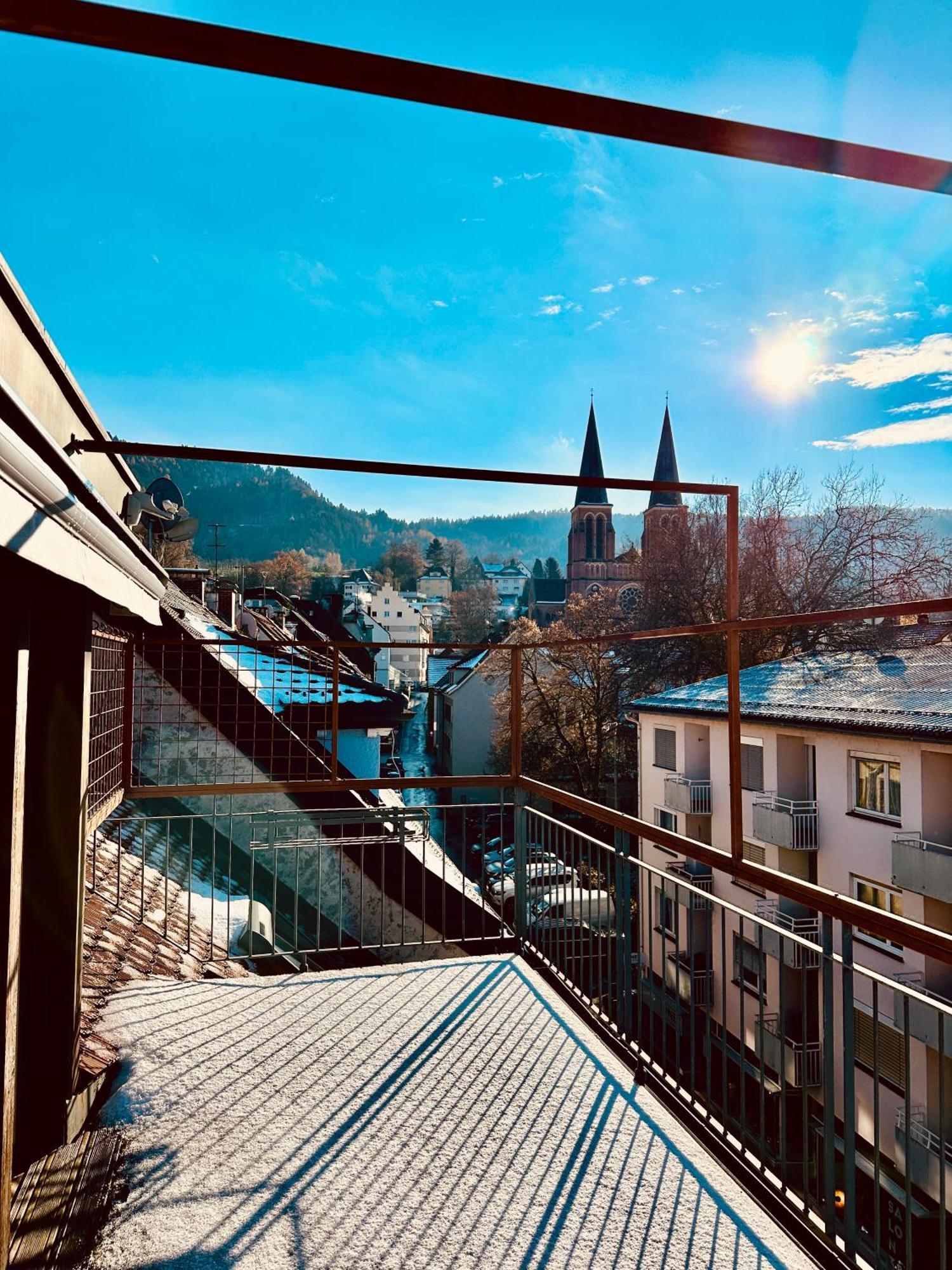 Zentrale Wohnung Mit Dachterasse Bregenz Exteriör bild